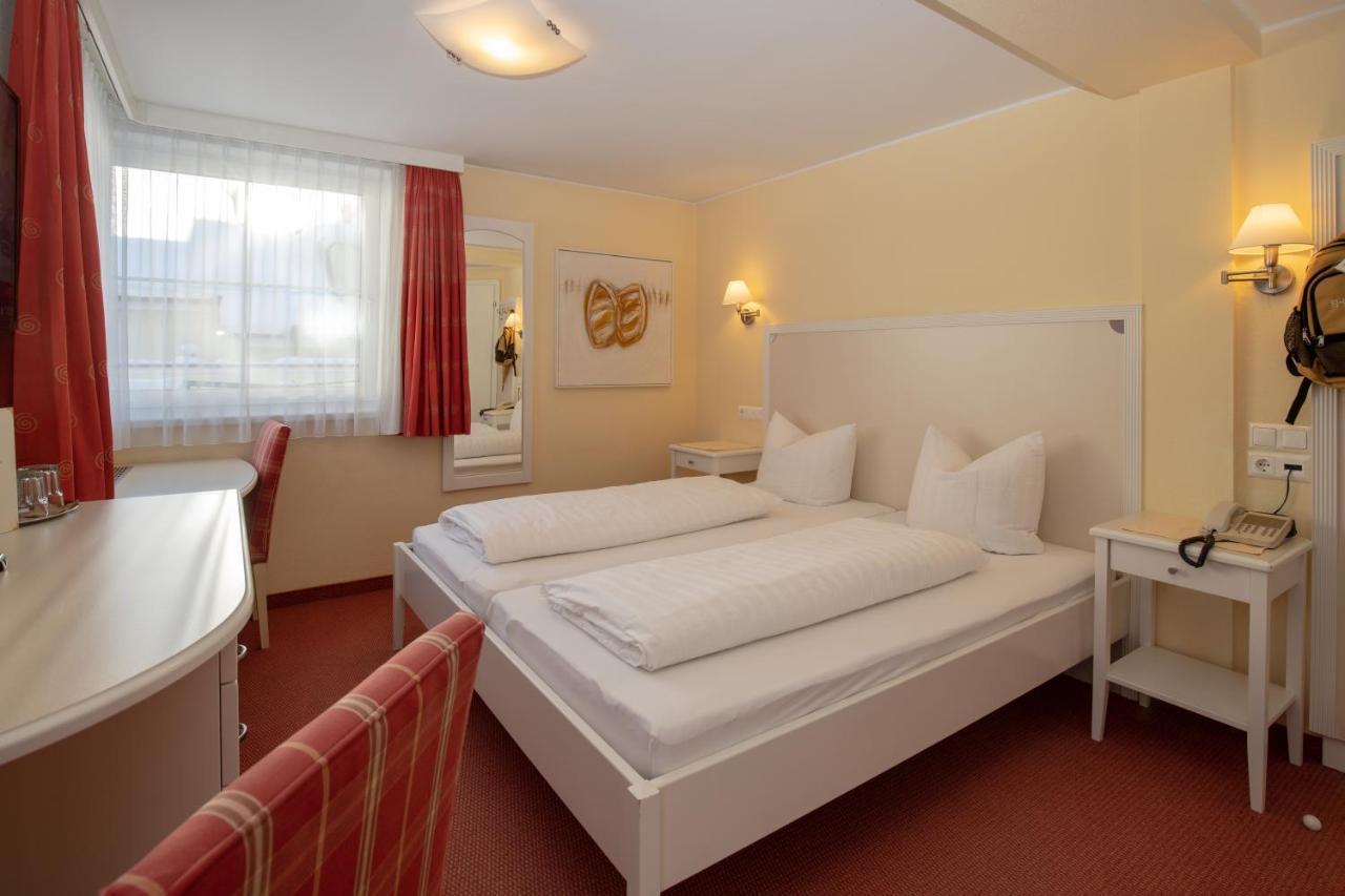 The Hotel - Himmlisch Wohlfuehlen Ишгль Экстерьер фото
